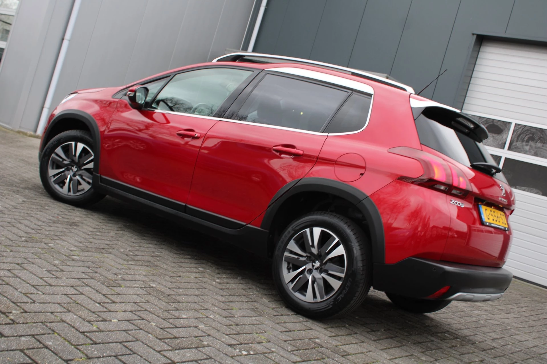Hoofdafbeelding Peugeot 2008