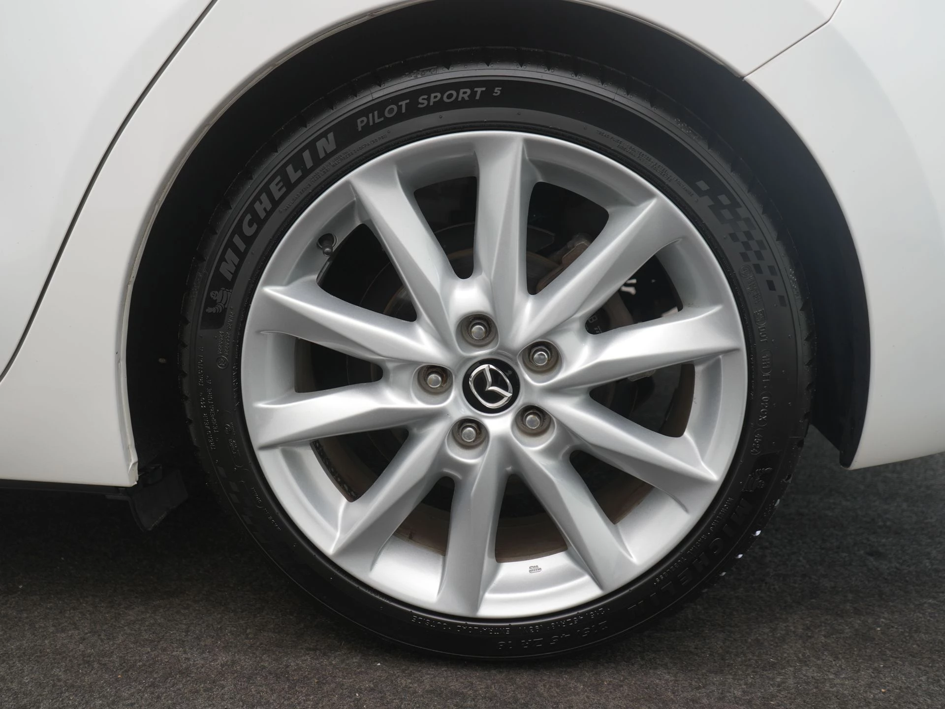Hoofdafbeelding Mazda 3