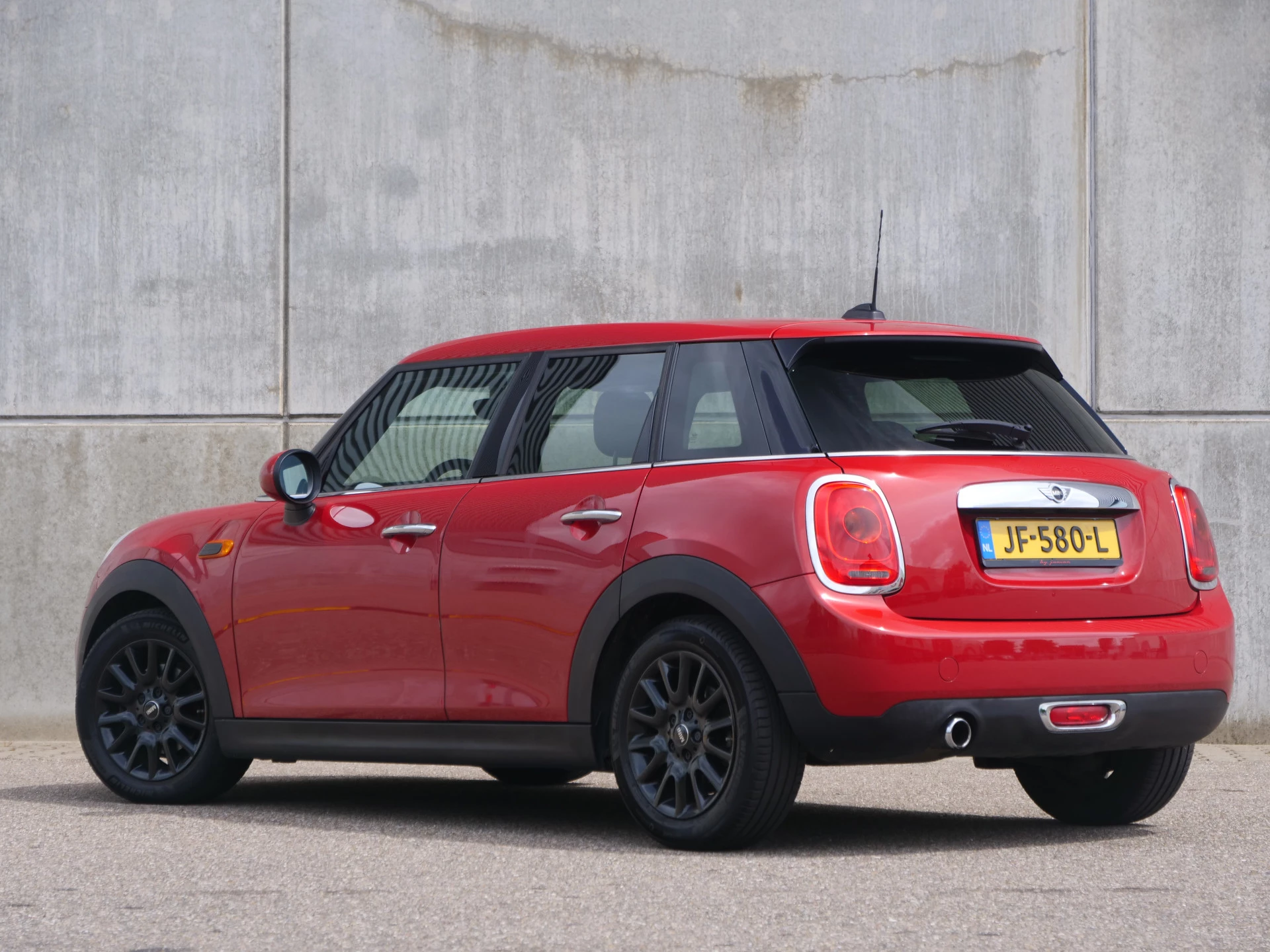 Hoofdafbeelding MINI 5-deurs