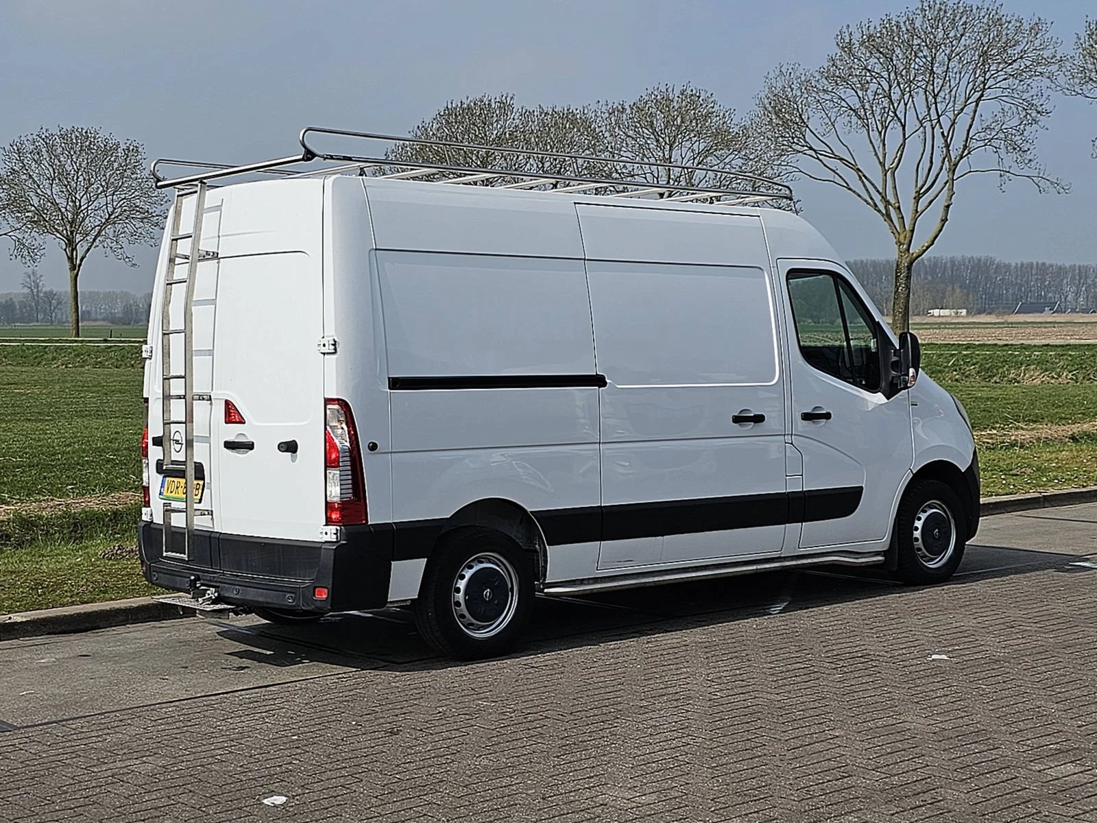 Hoofdafbeelding Opel Movano