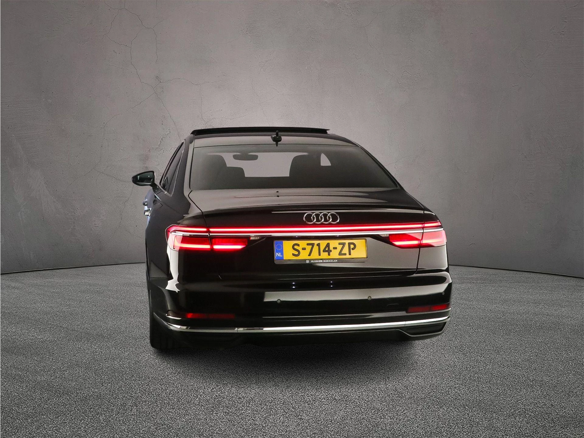 Hoofdafbeelding Audi A8