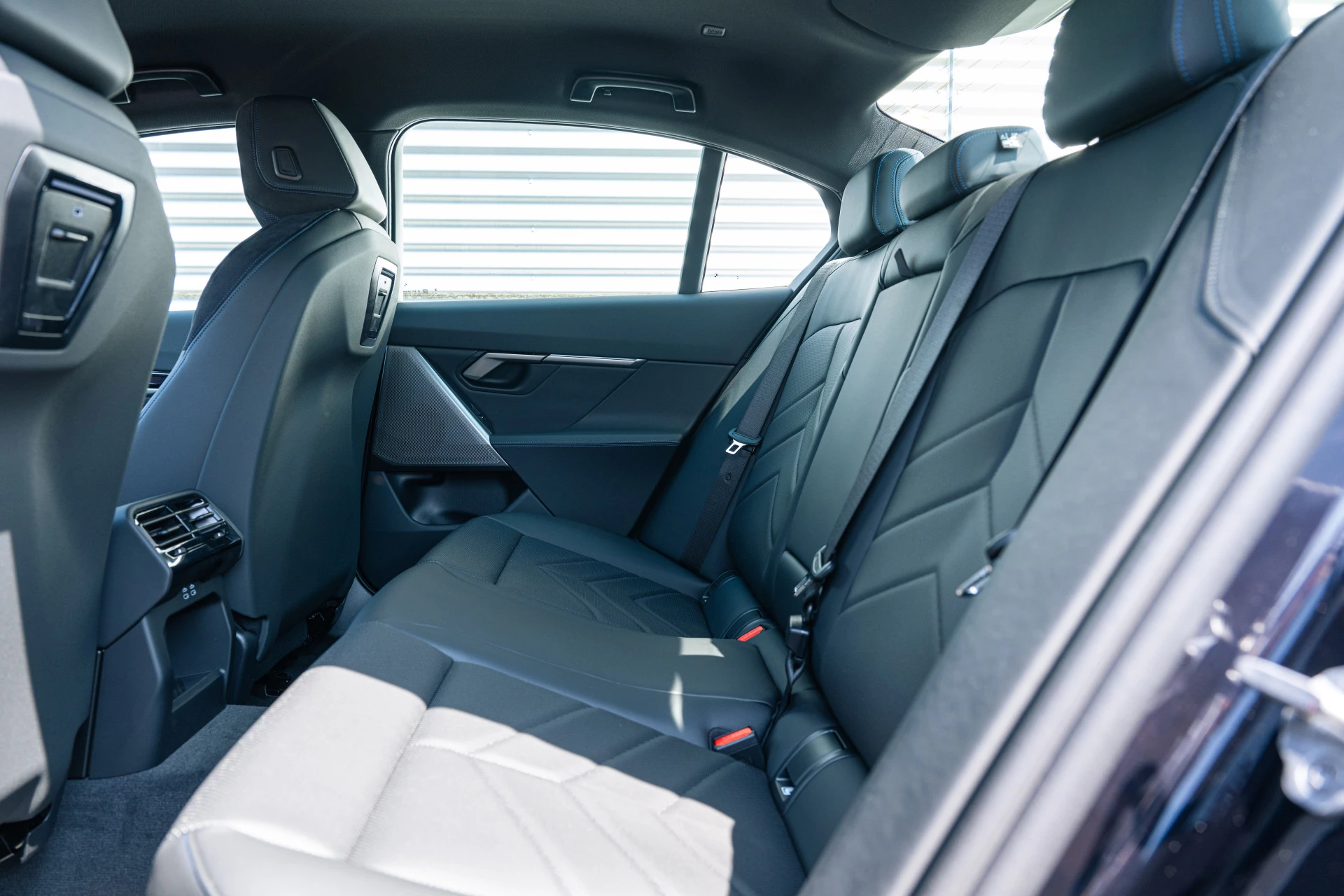 Hoofdafbeelding BMW i5