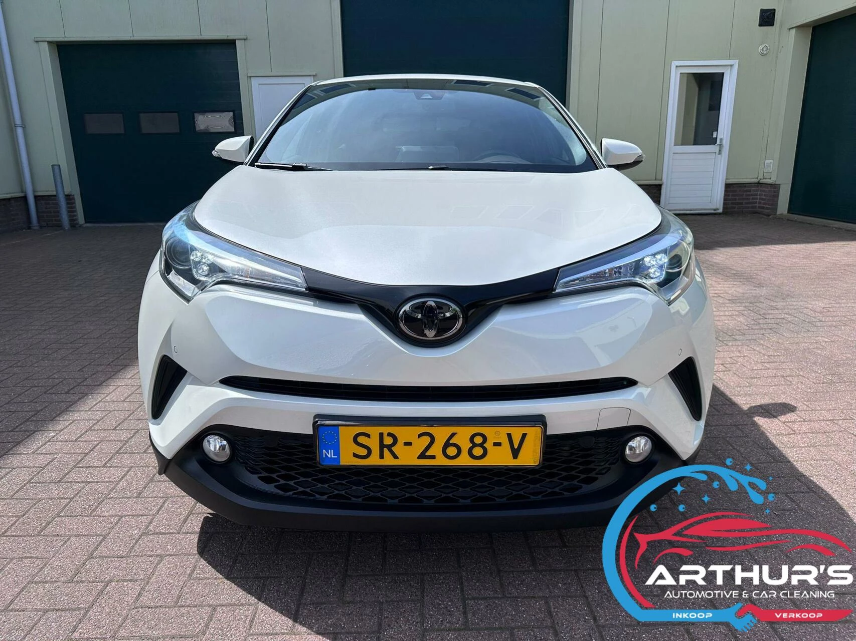 Hoofdafbeelding Toyota C-HR