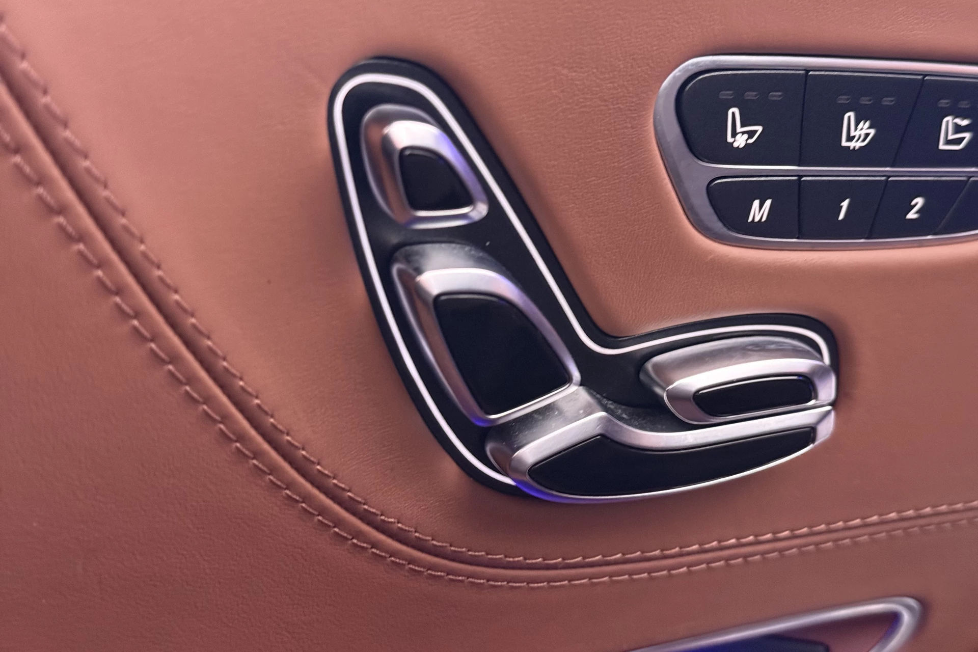 Hoofdafbeelding Mercedes-Benz S-Klasse