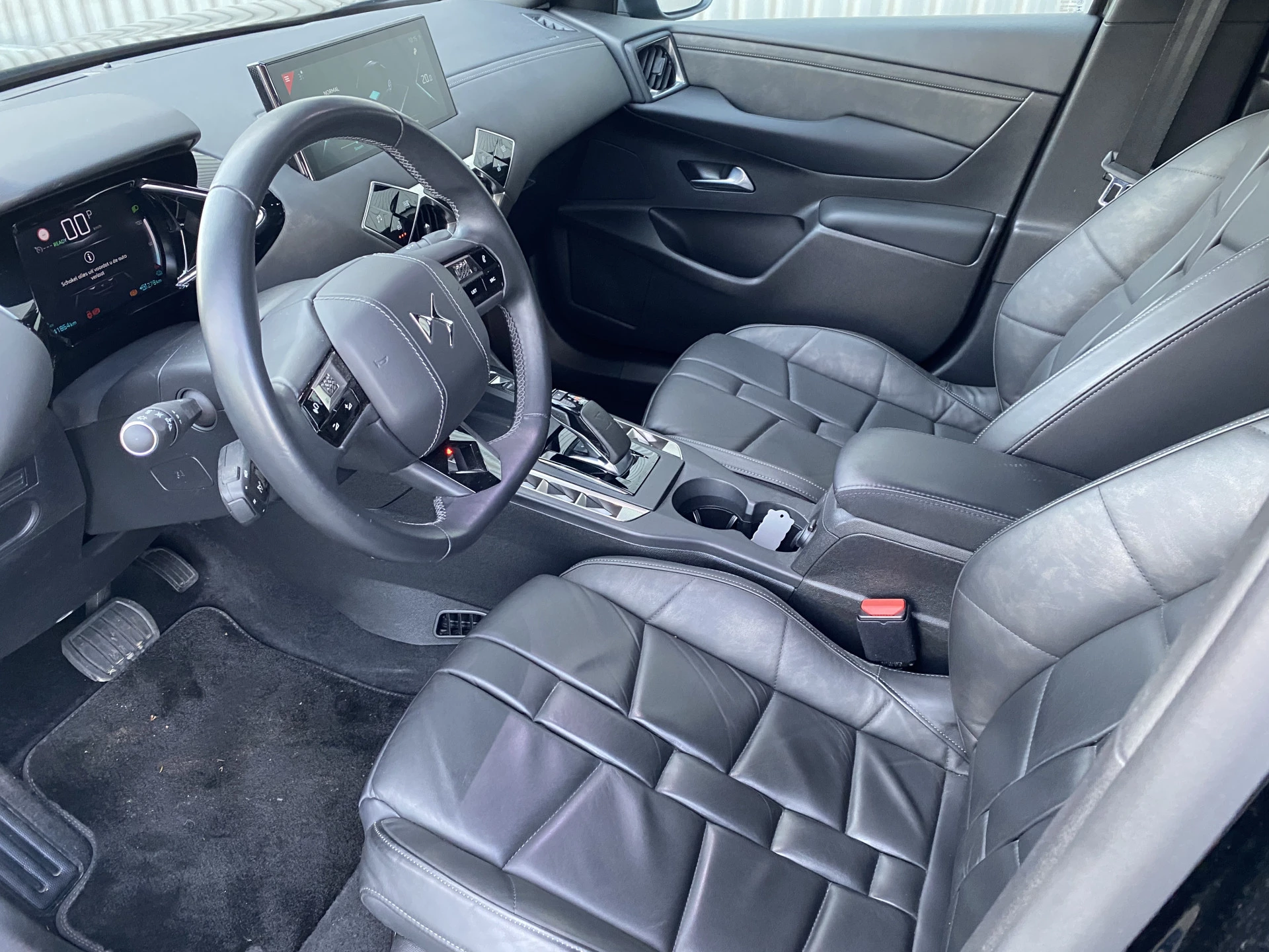 Hoofdafbeelding DS DS 3