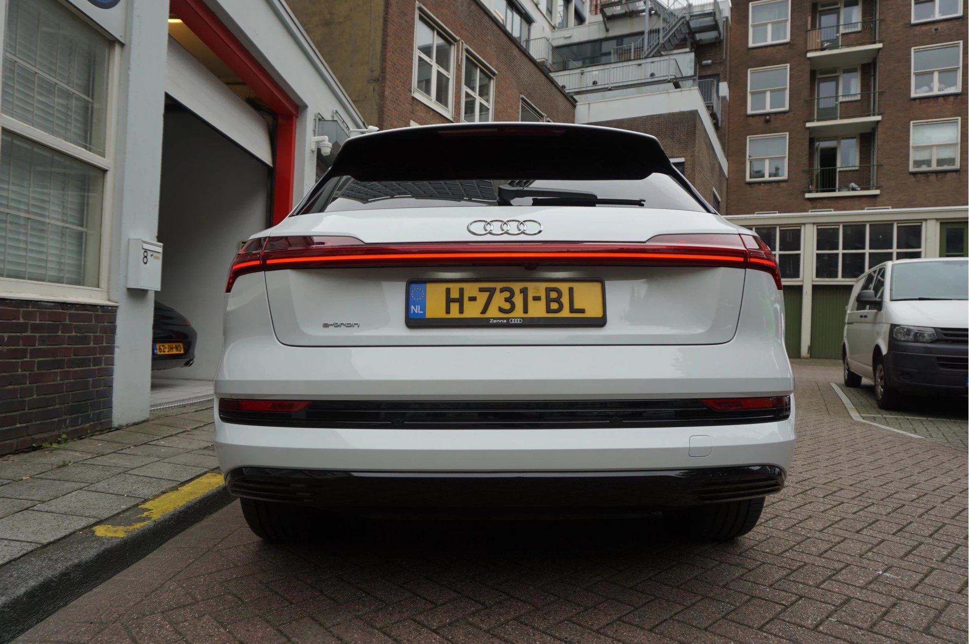 Hoofdafbeelding Audi e-tron