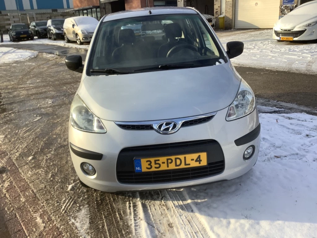 Hoofdafbeelding Hyundai i10