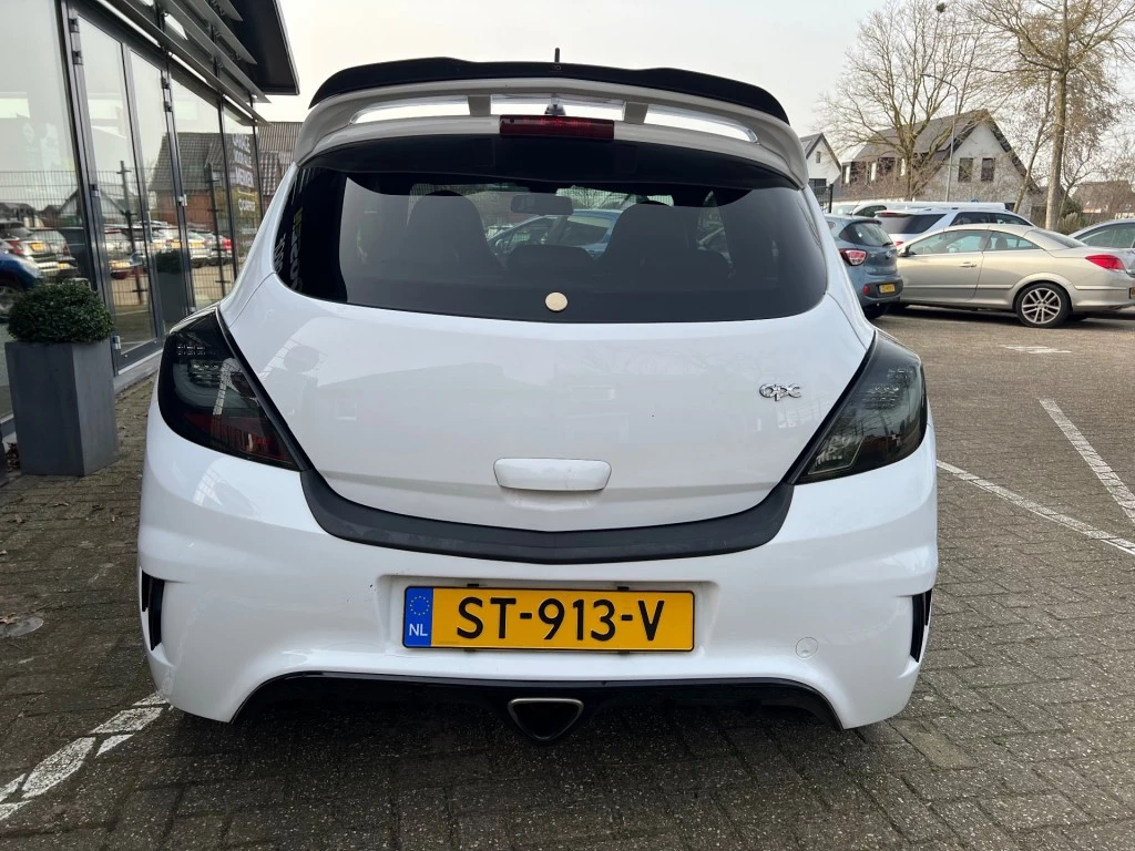 Hoofdafbeelding Opel Corsa