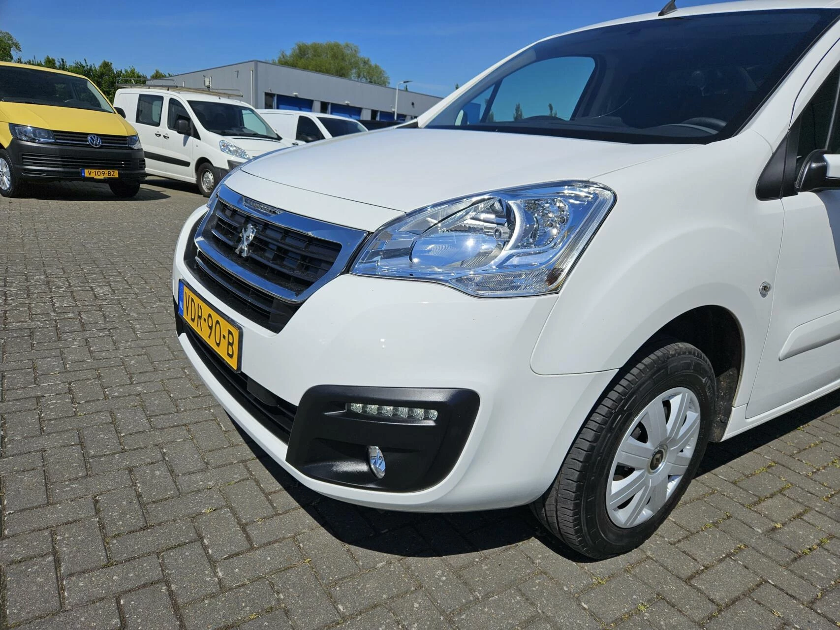 Hoofdafbeelding Peugeot Partner