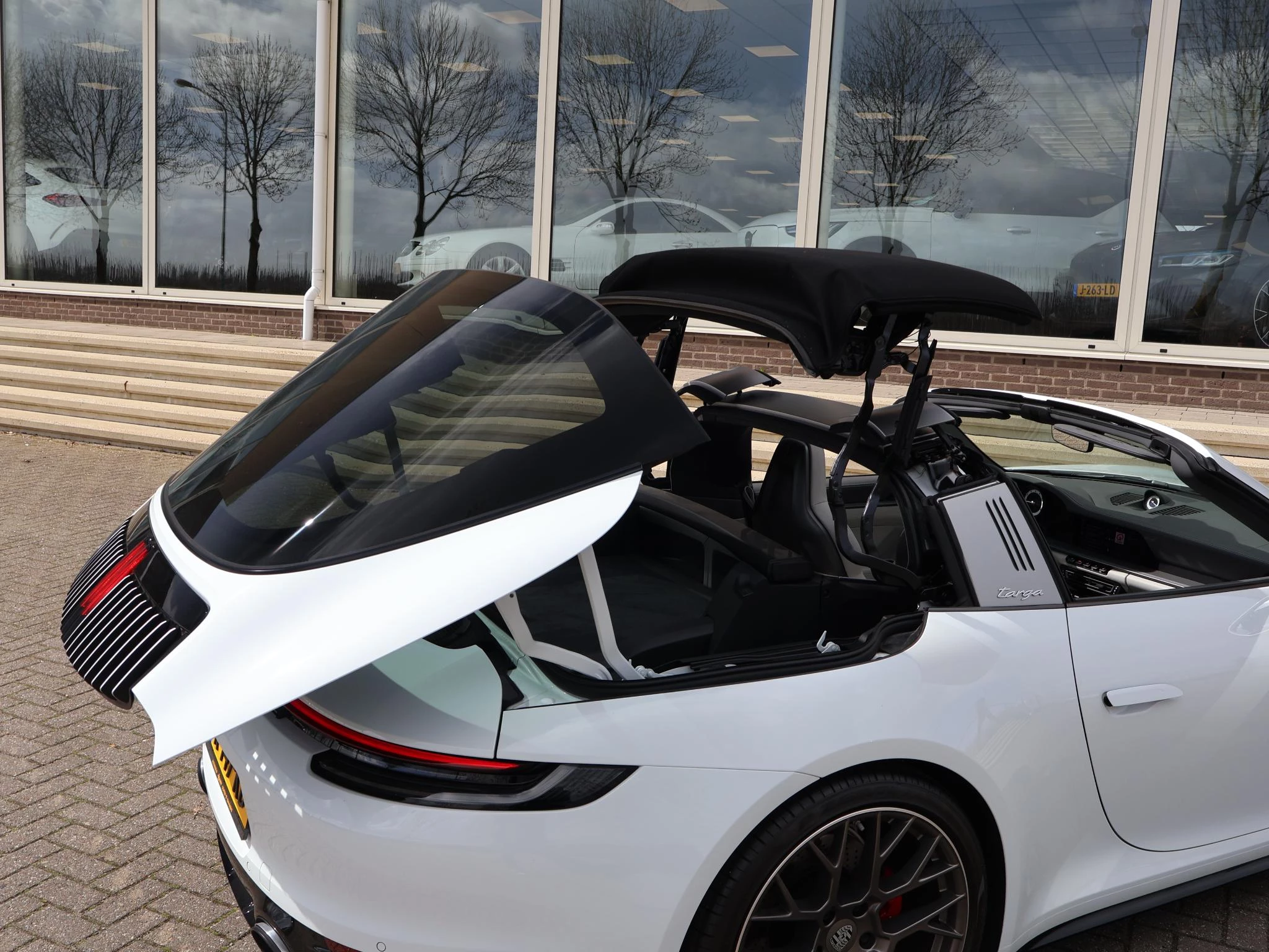 Hoofdafbeelding Porsche 911