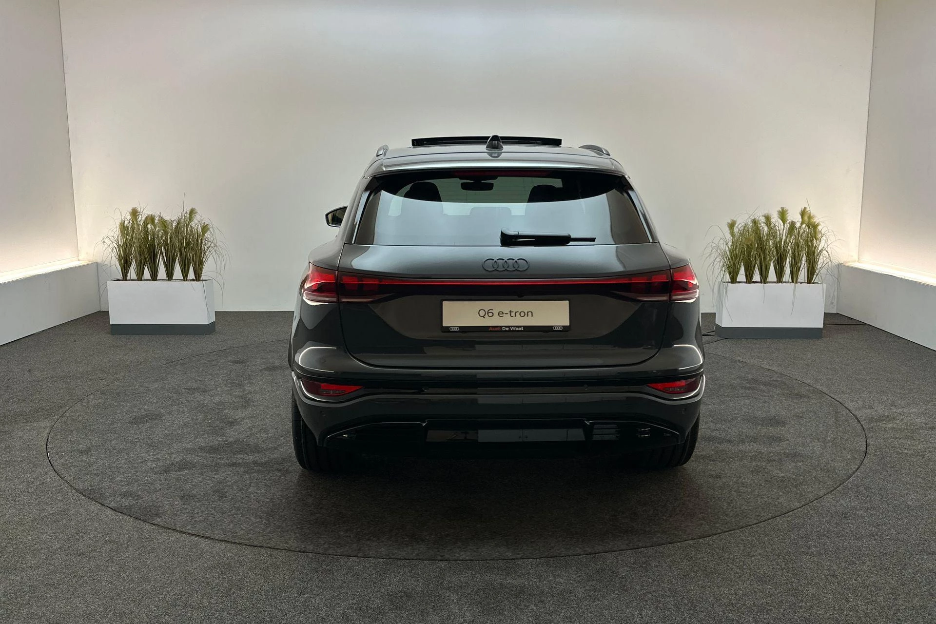 Hoofdafbeelding Audi Q6 e-tron