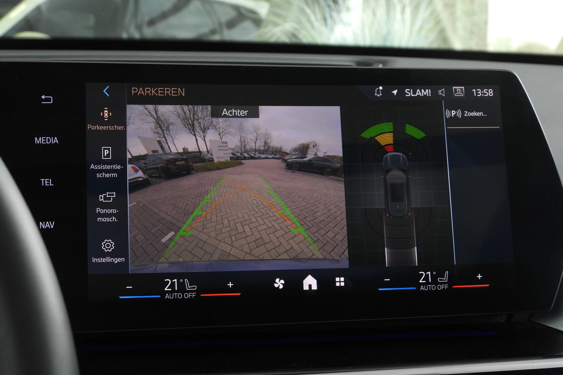 Hoofdafbeelding BMW iX1