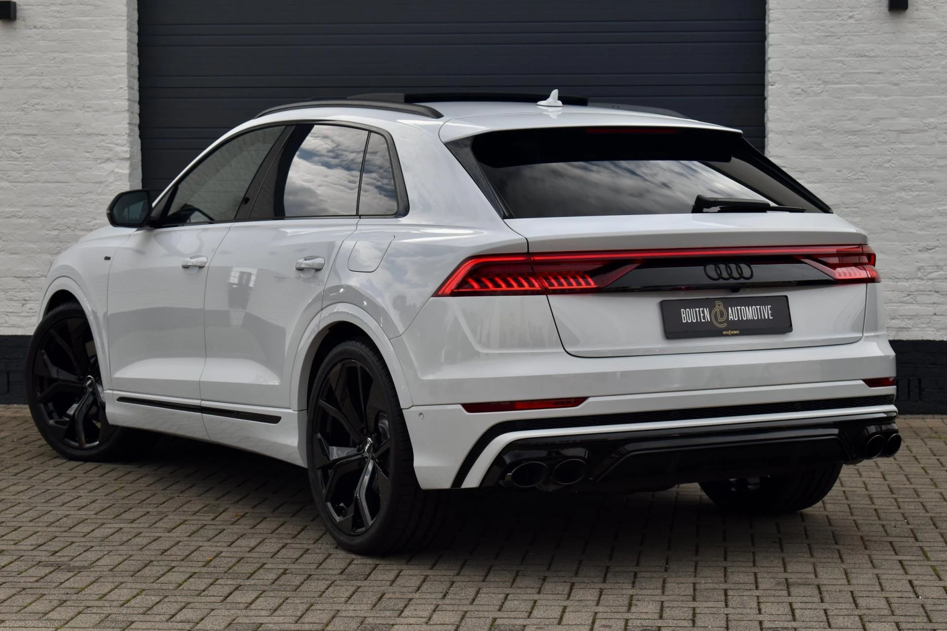 Hoofdafbeelding Audi Q8