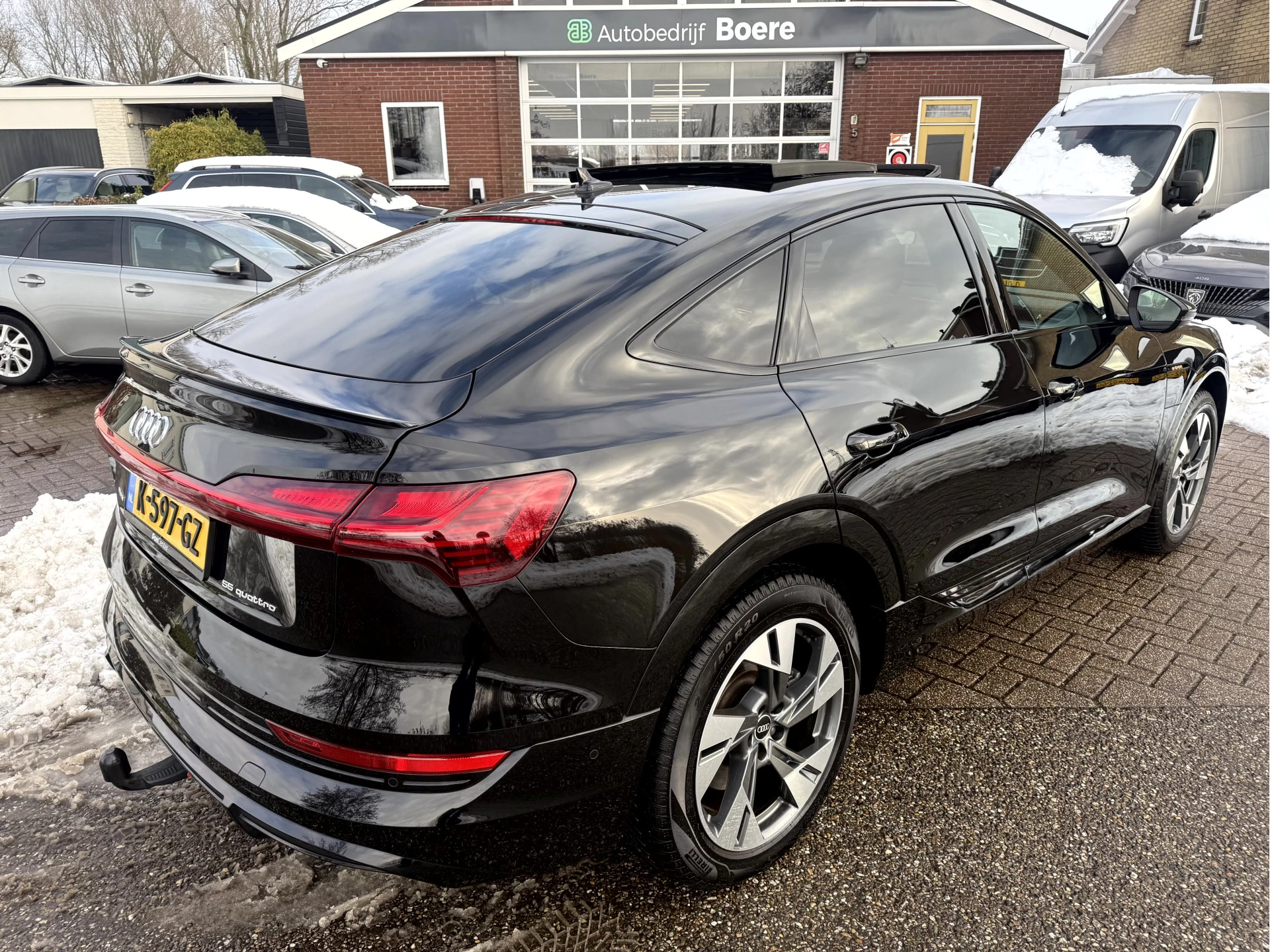 Hoofdafbeelding Audi e-tron