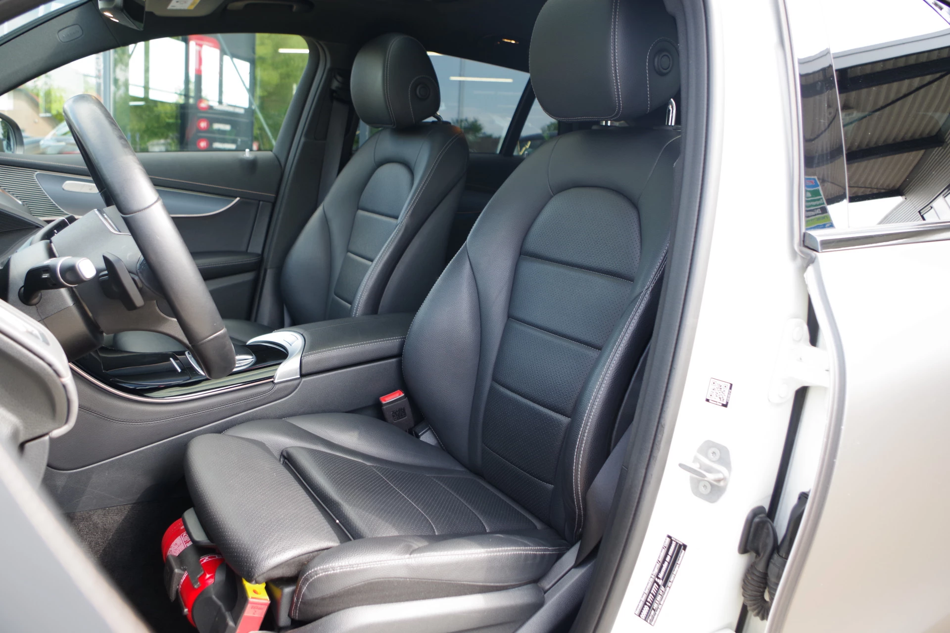 Hoofdafbeelding Mercedes-Benz EQC