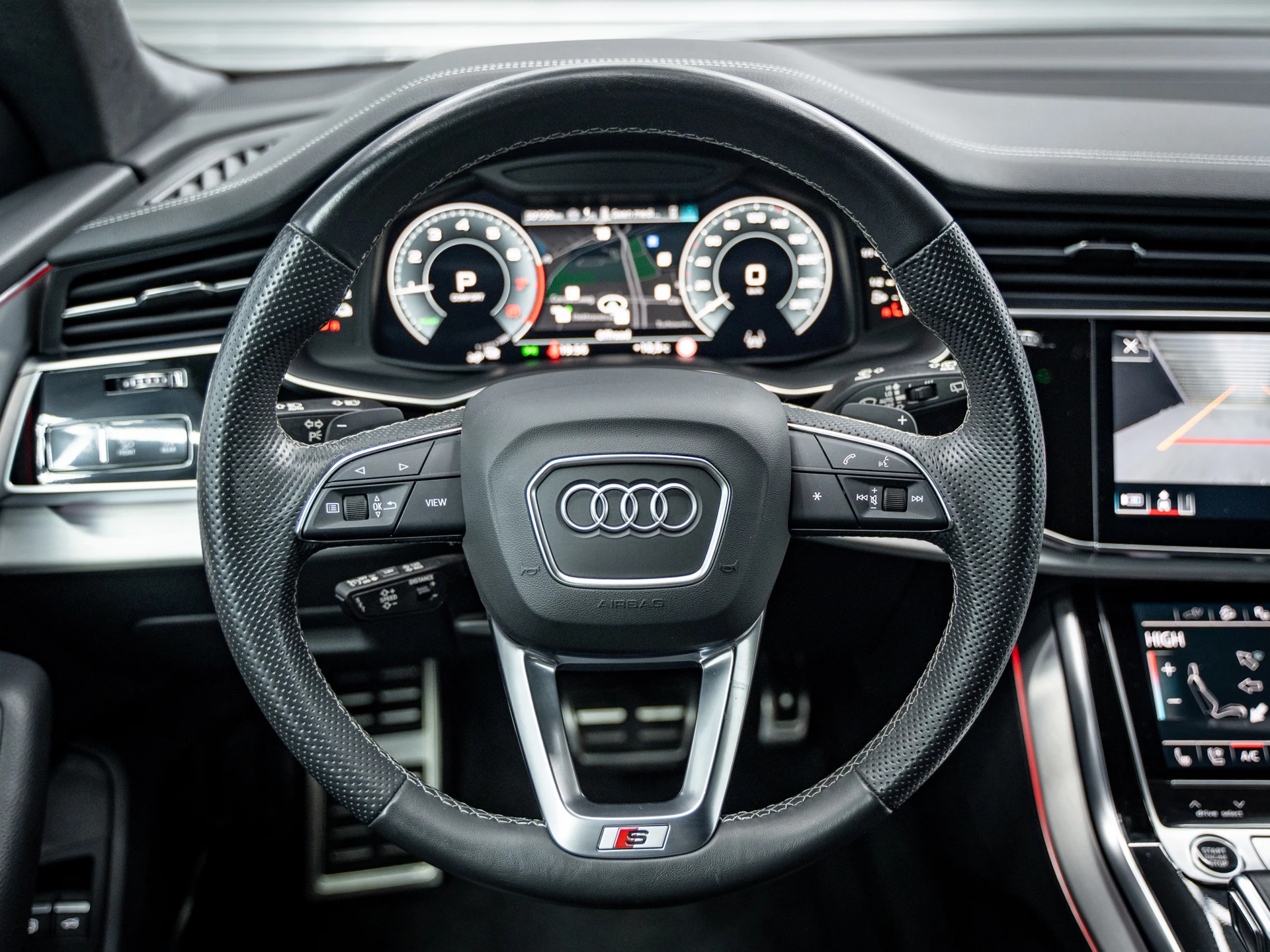 Hoofdafbeelding Audi Q8