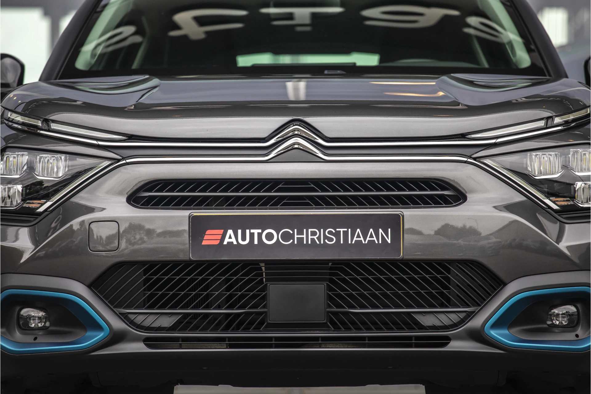 Hoofdafbeelding Citroën ë-C4