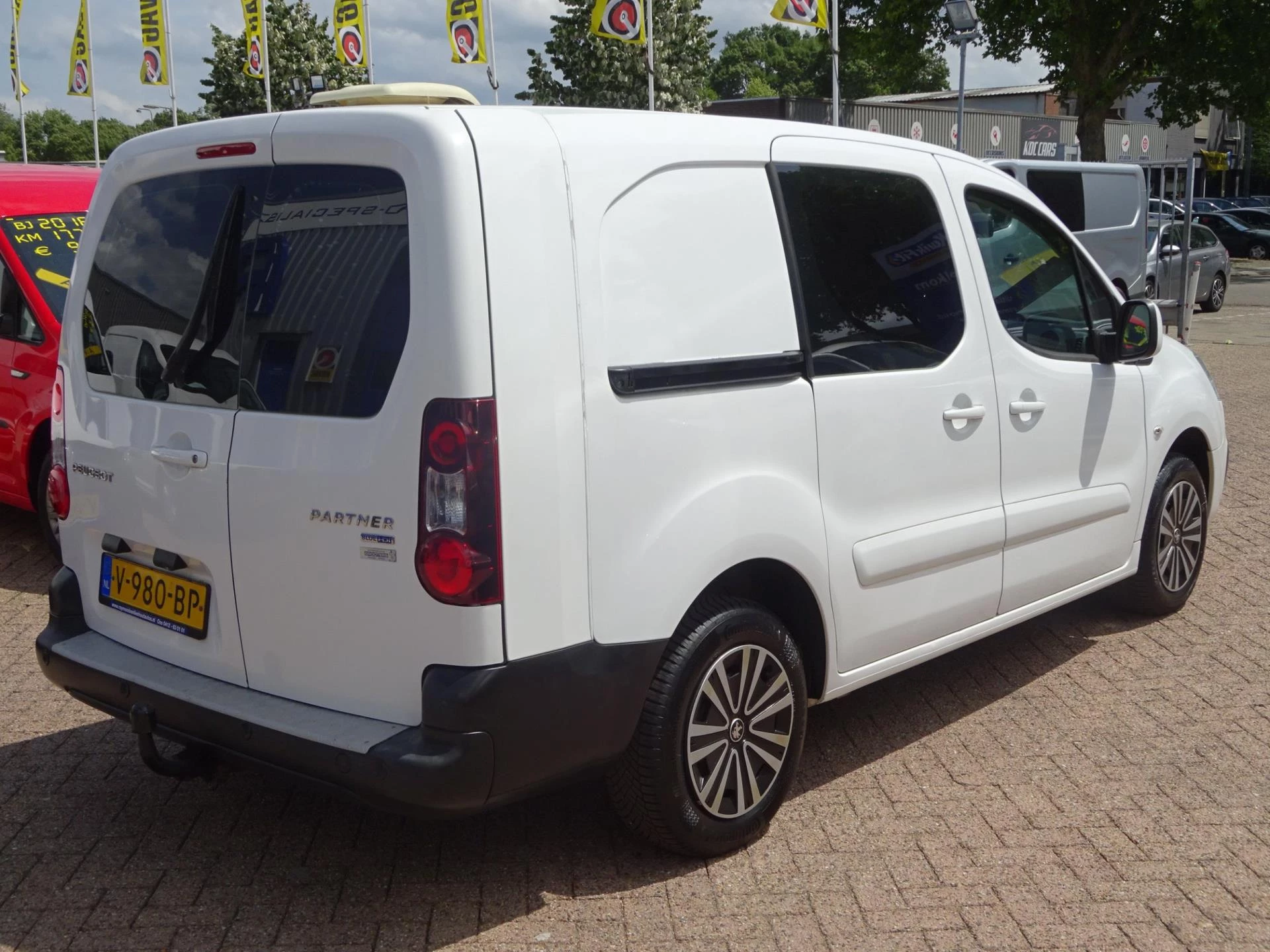 Hoofdafbeelding Peugeot Partner