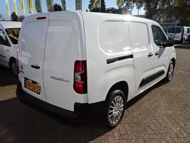 Hoofdafbeelding Toyota ProAce