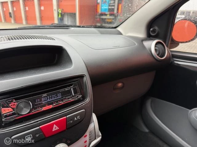 Hoofdafbeelding Peugeot 107