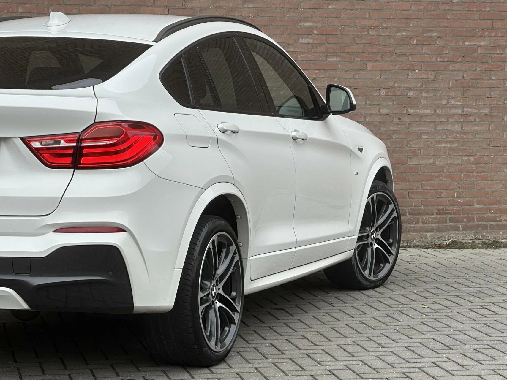 Hoofdafbeelding BMW X4