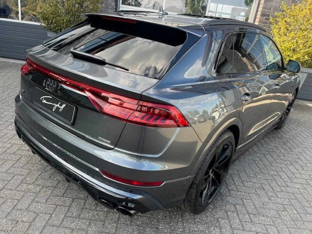 Hoofdafbeelding Audi Q8