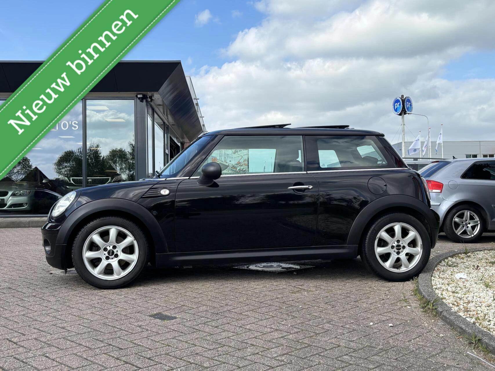 Hoofdafbeelding MINI One