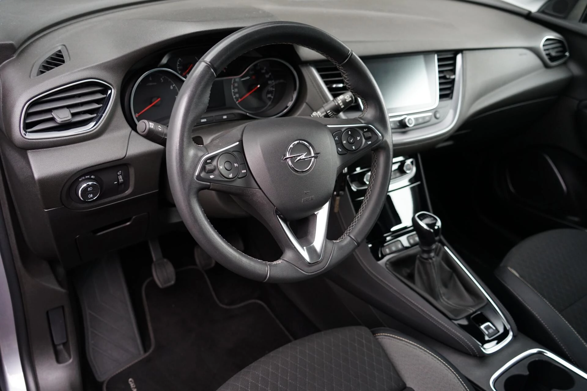 Hoofdafbeelding Opel Grandland X