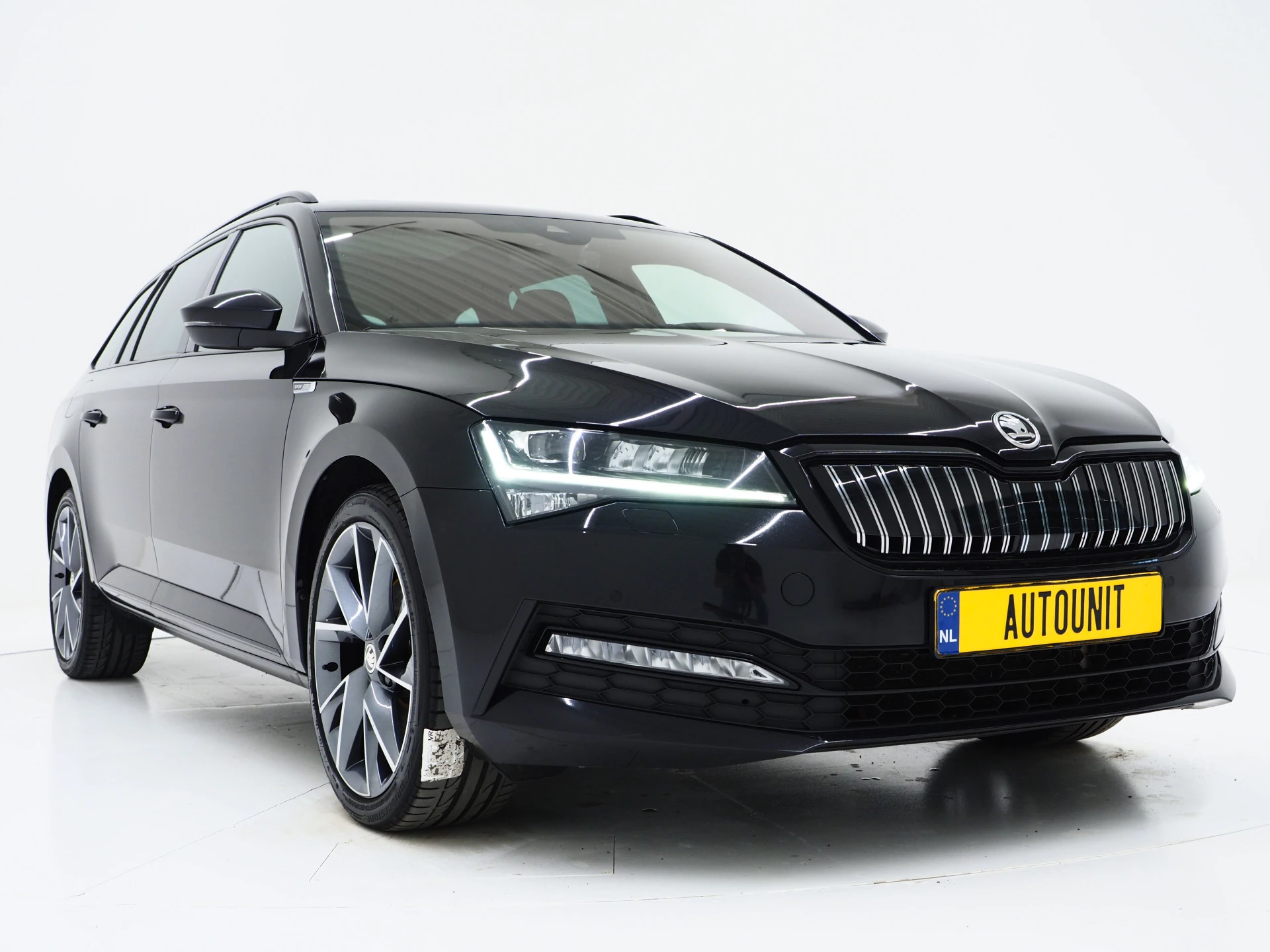 Hoofdafbeelding Škoda Superb
