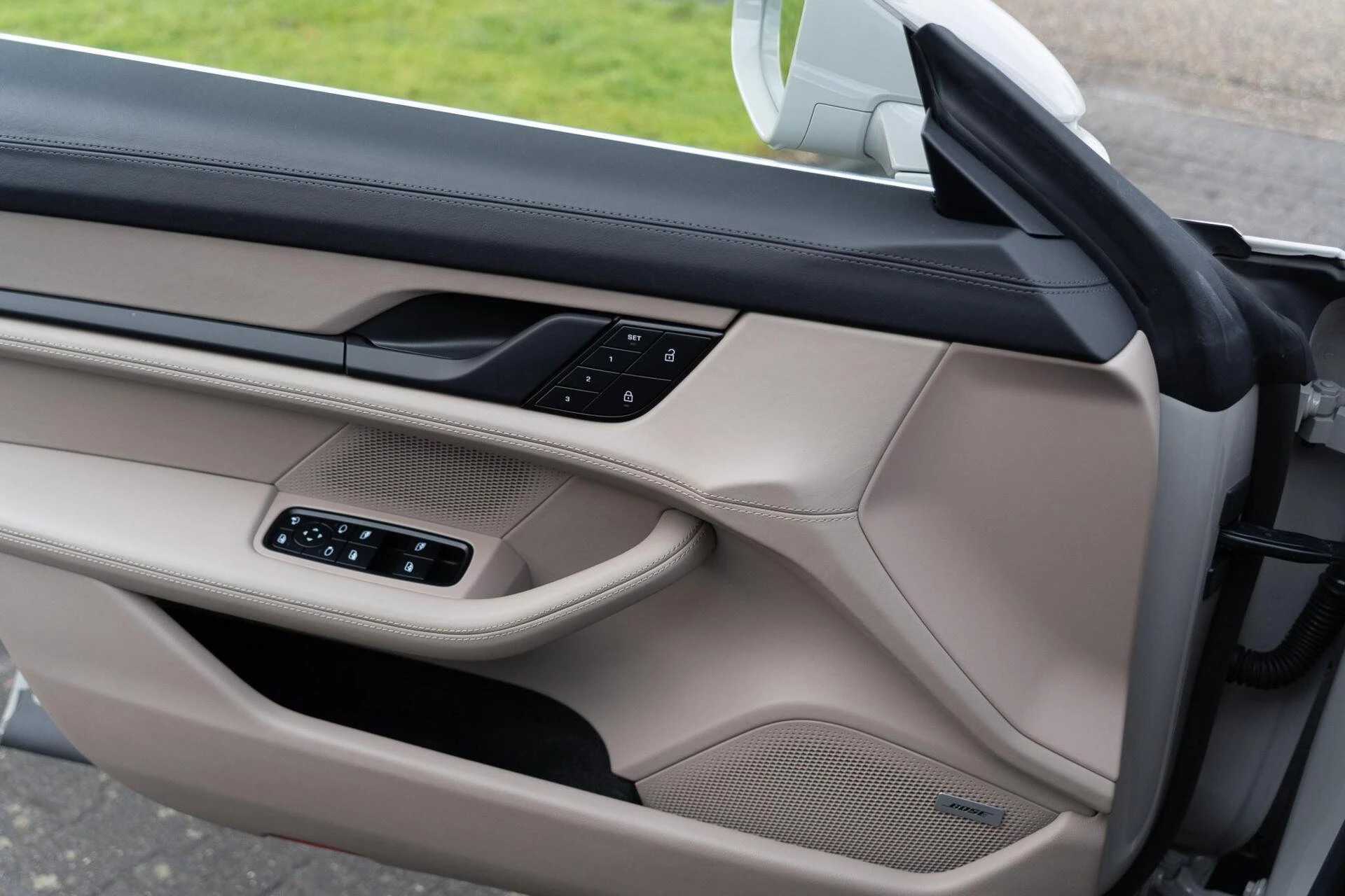 Hoofdafbeelding Porsche Taycan