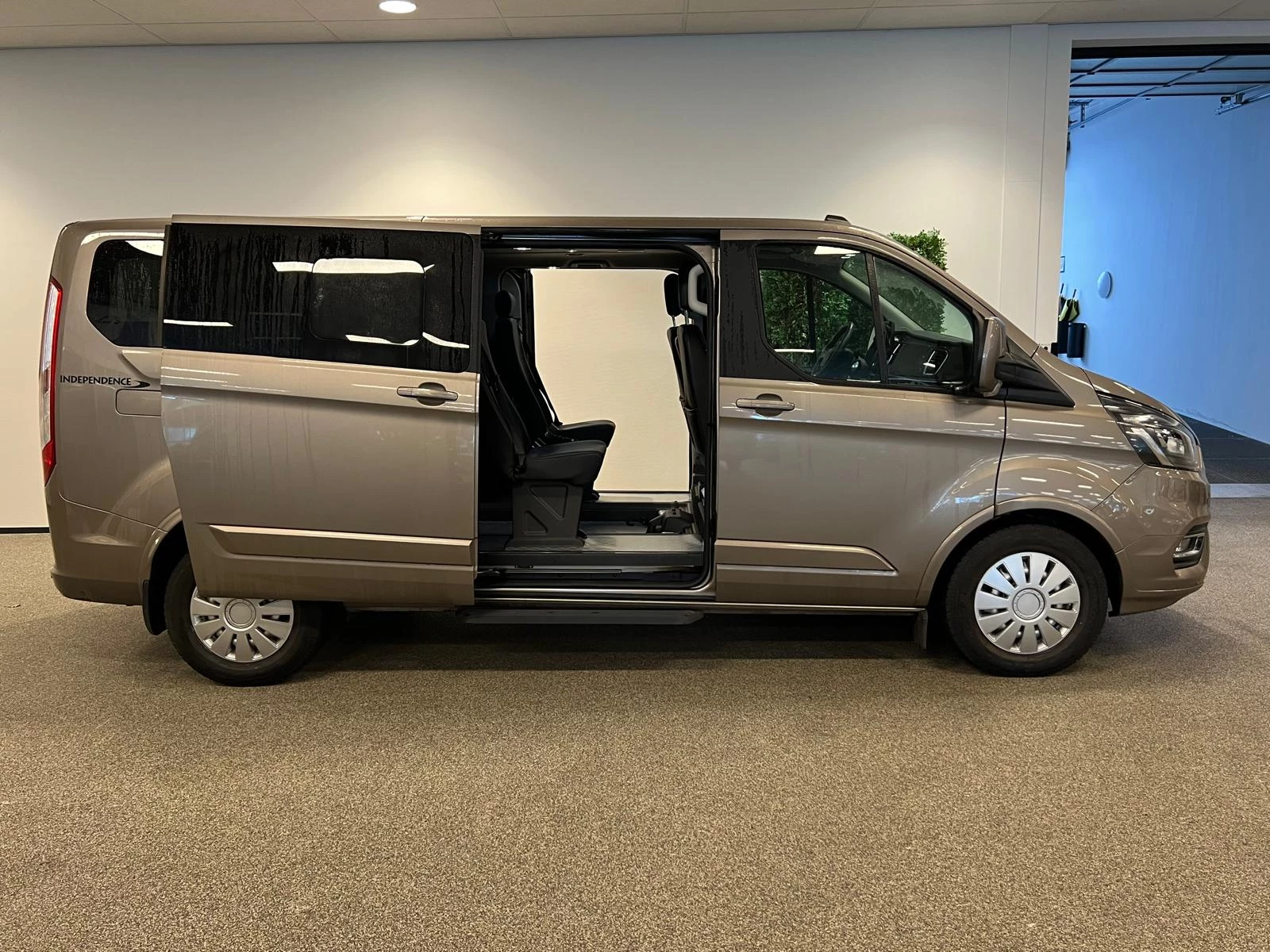 Hoofdafbeelding Ford Tourneo Custom