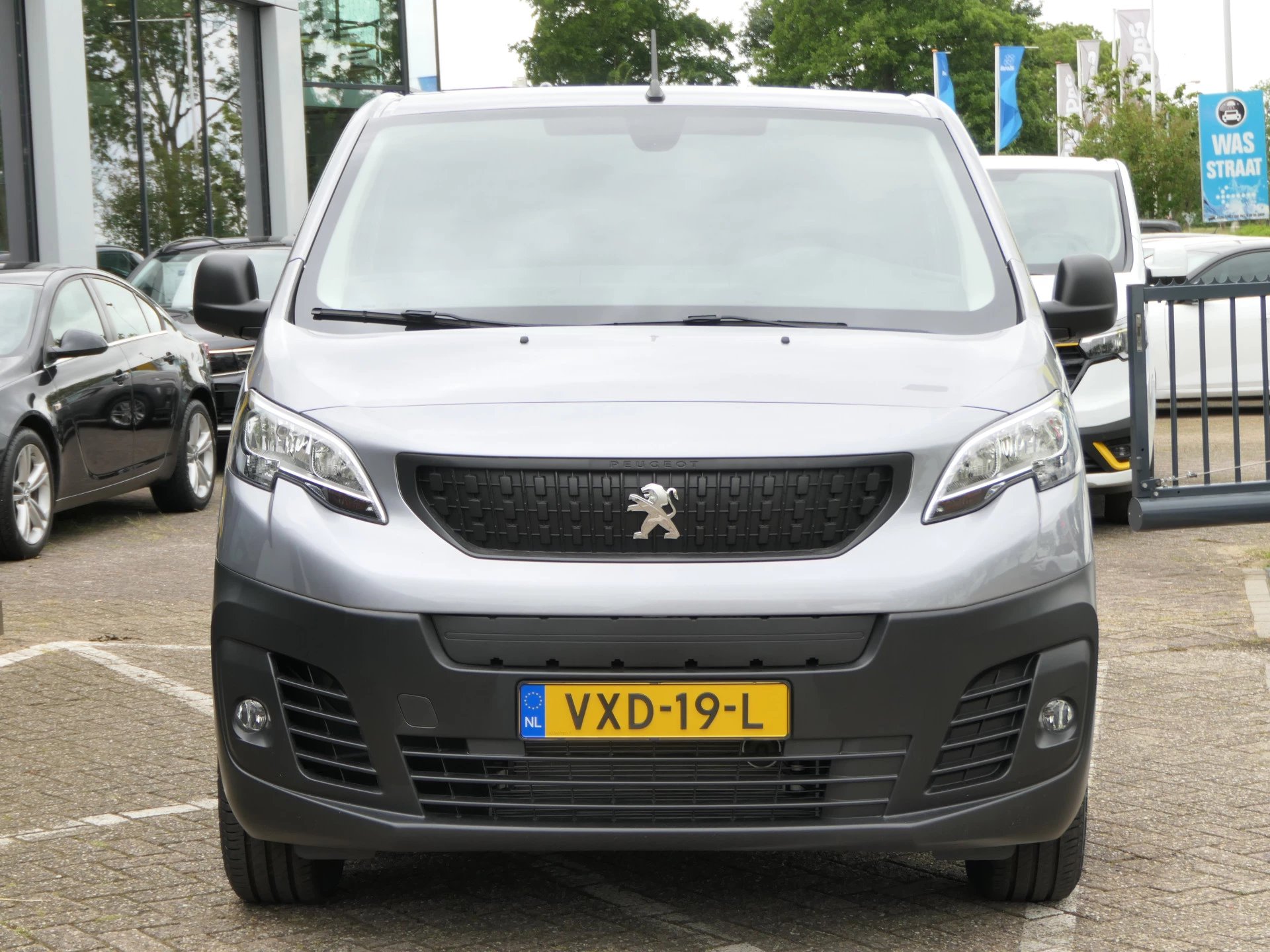 Hoofdafbeelding Peugeot e-Expert