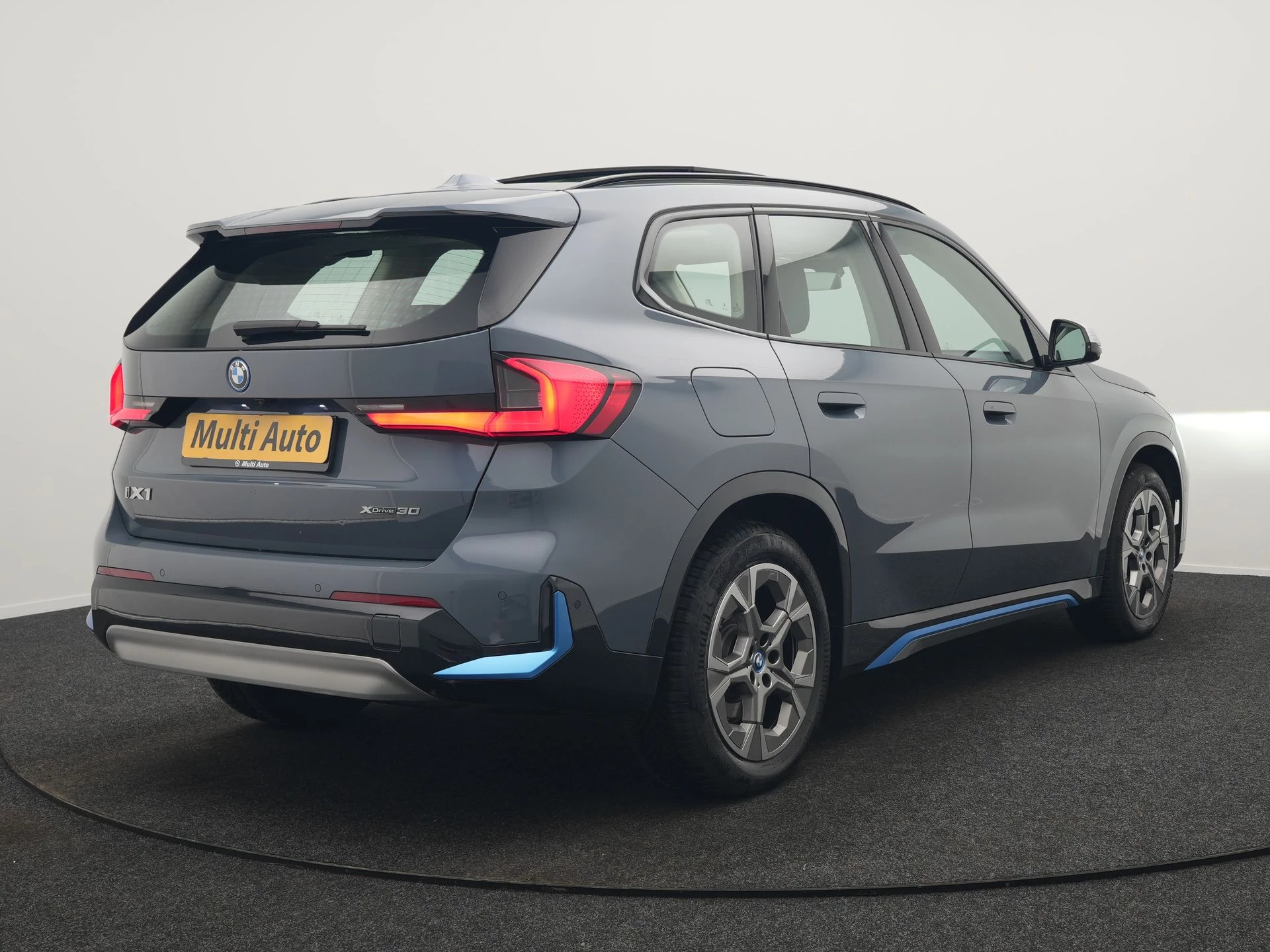 Hoofdafbeelding BMW iX1