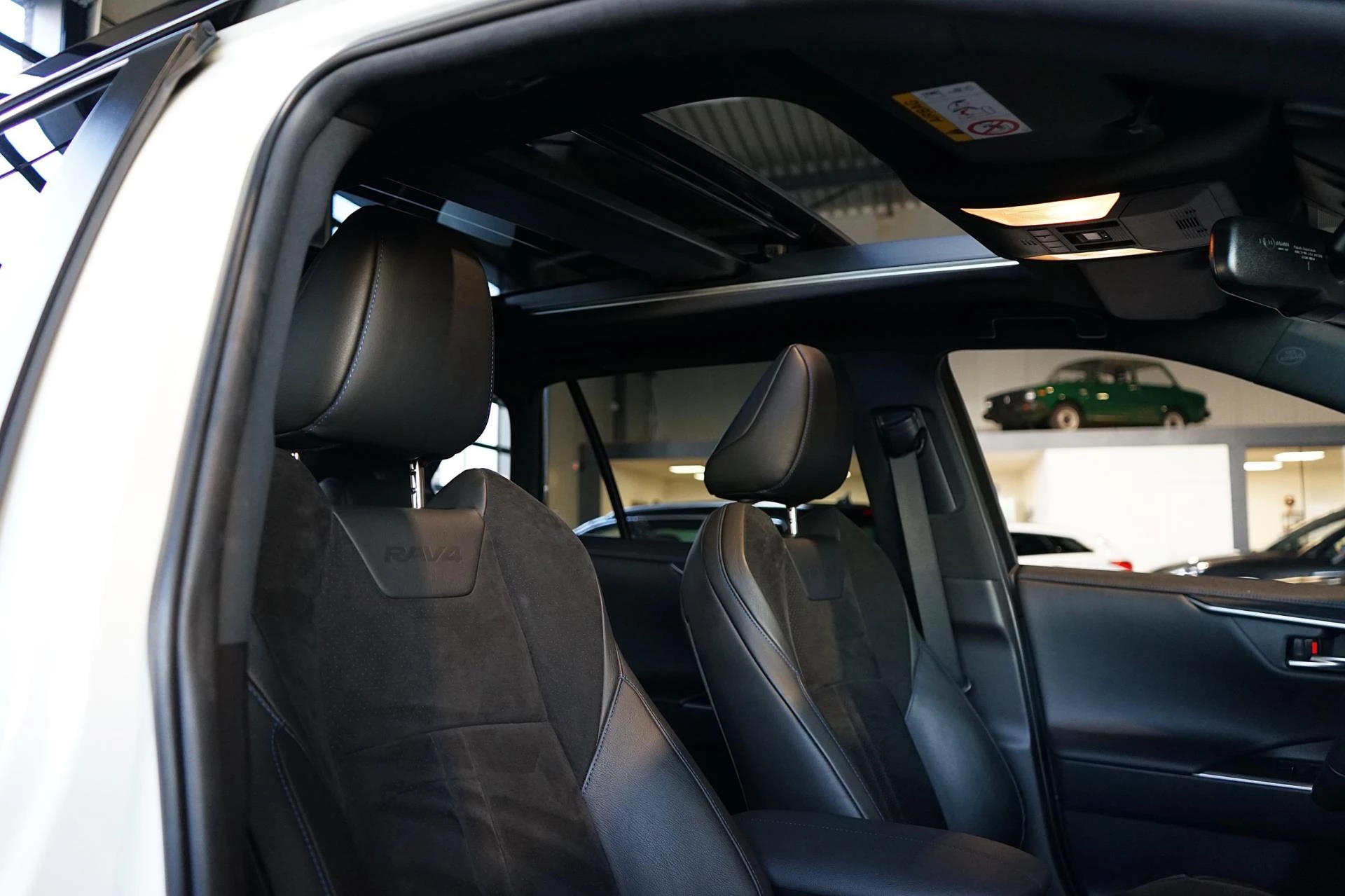 Hoofdafbeelding Toyota RAV4