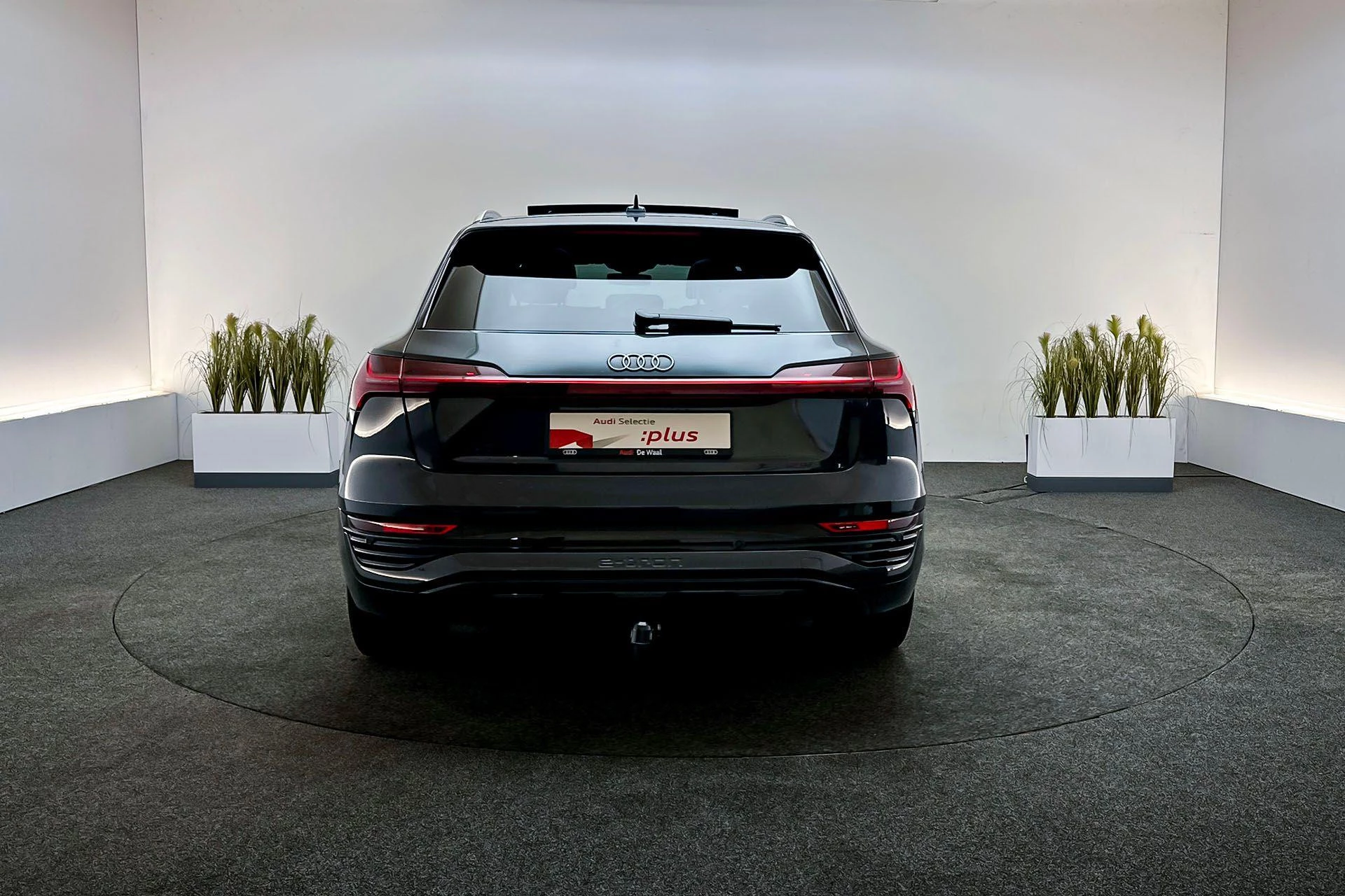 Hoofdafbeelding Audi Q8 e-tron