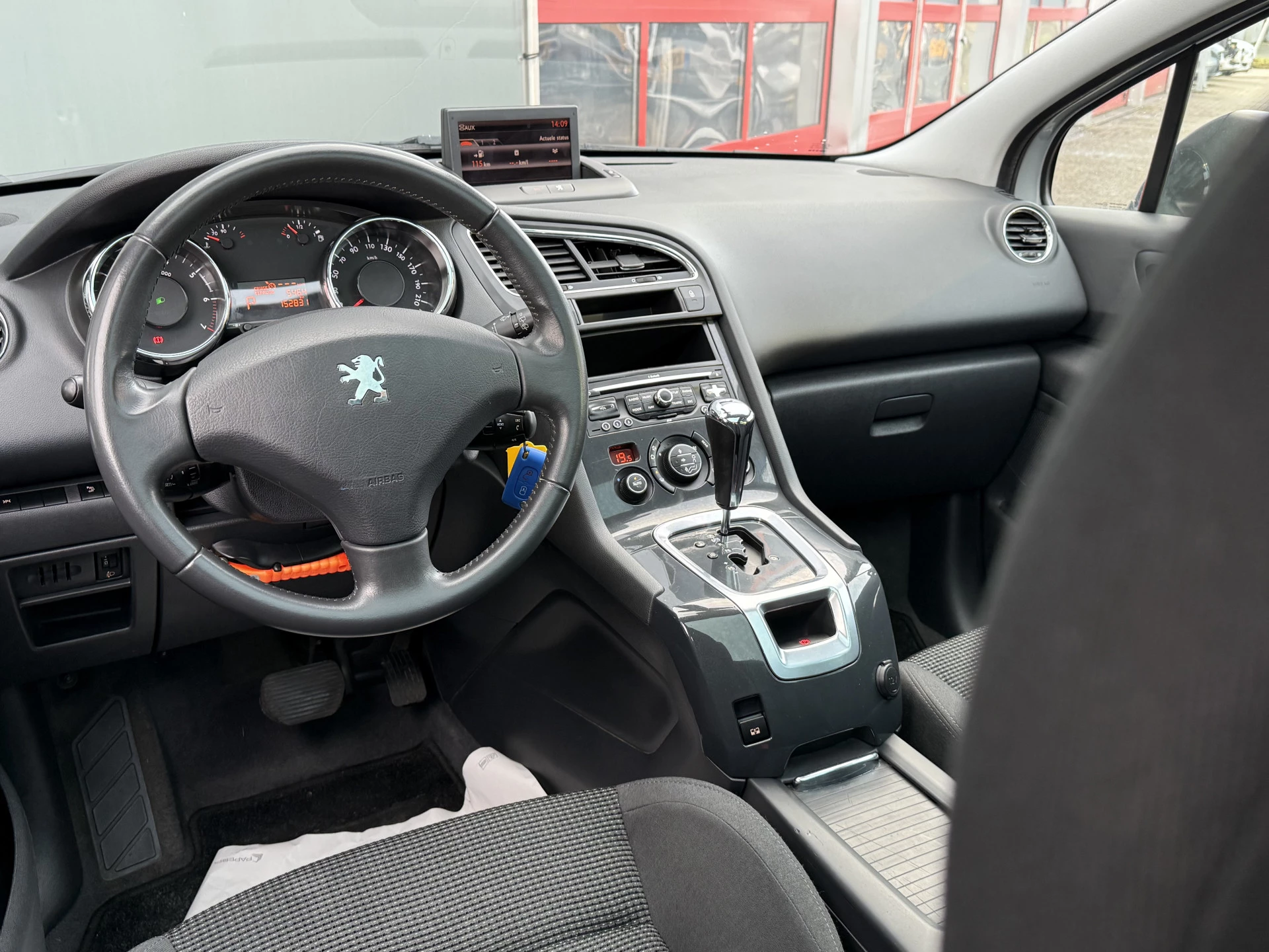 Hoofdafbeelding Peugeot 5008