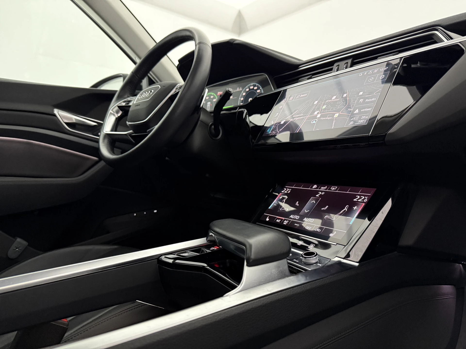 Hoofdafbeelding Audi e-tron