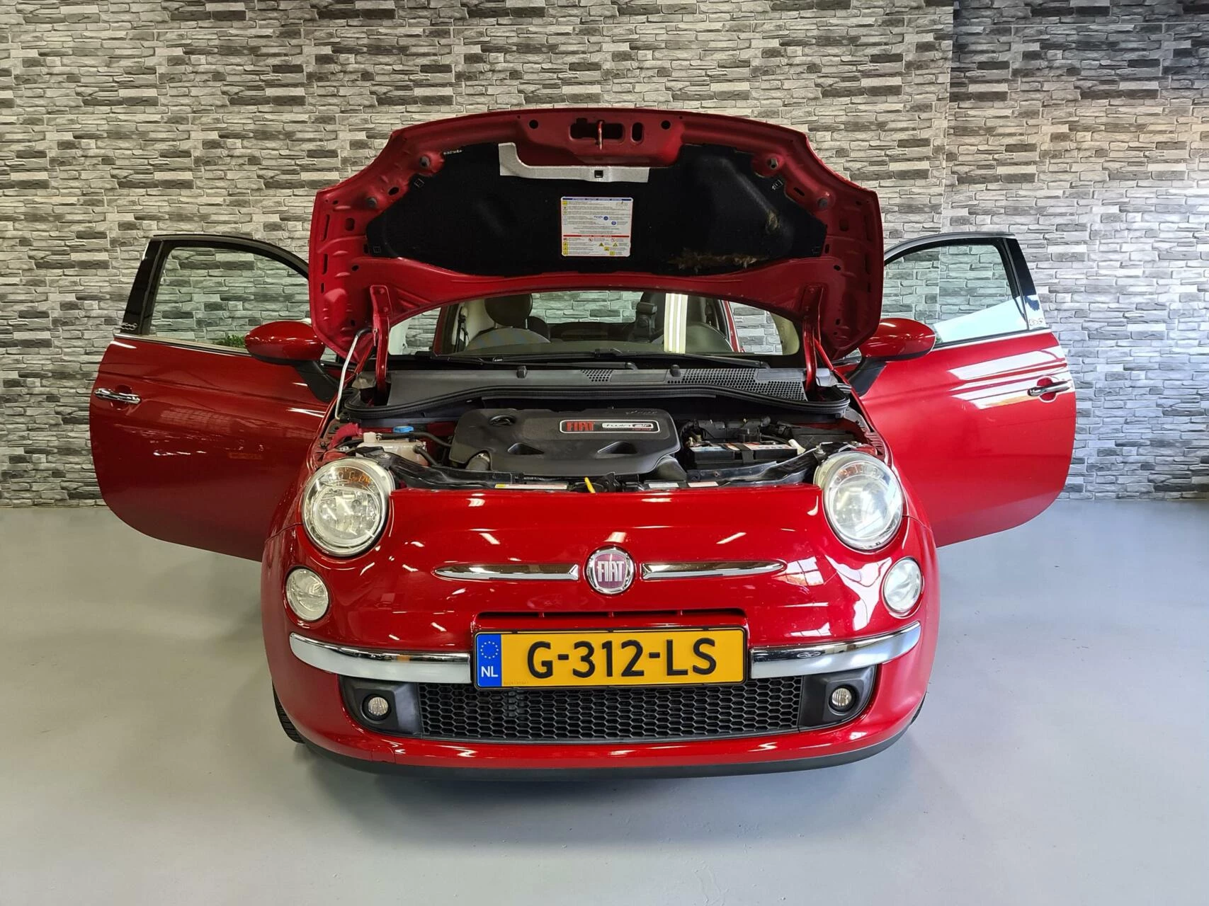 Hoofdafbeelding Fiat 500C