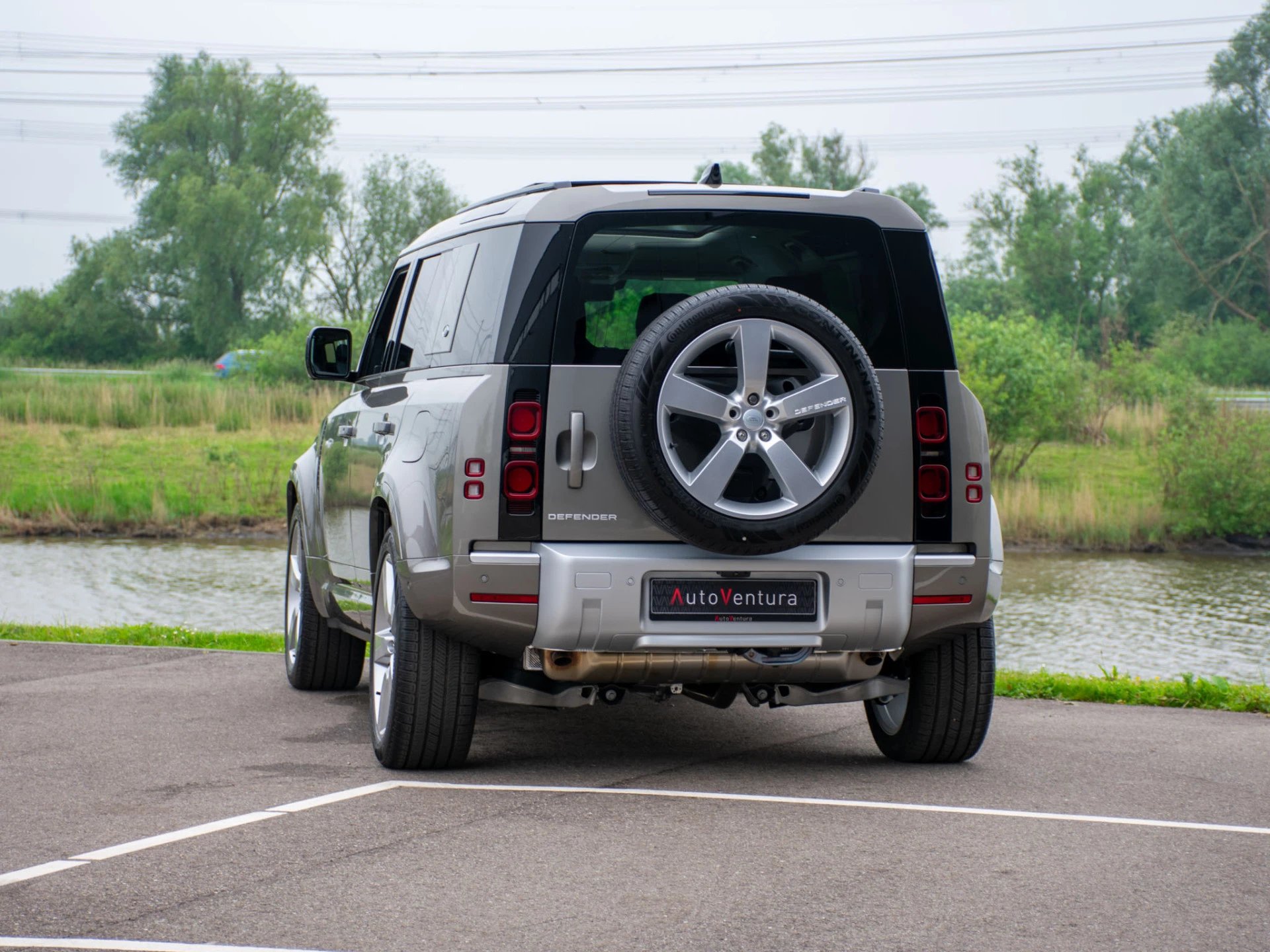 Hoofdafbeelding Land Rover Defender