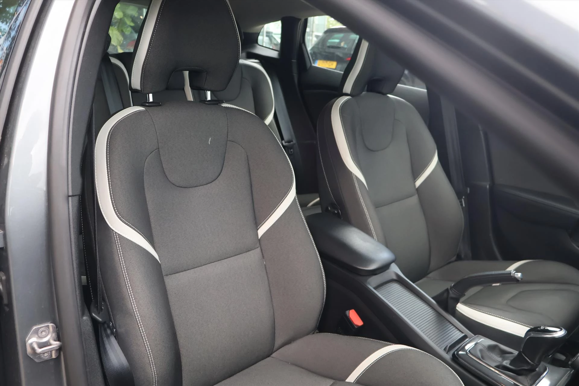 Hoofdafbeelding Volvo V40