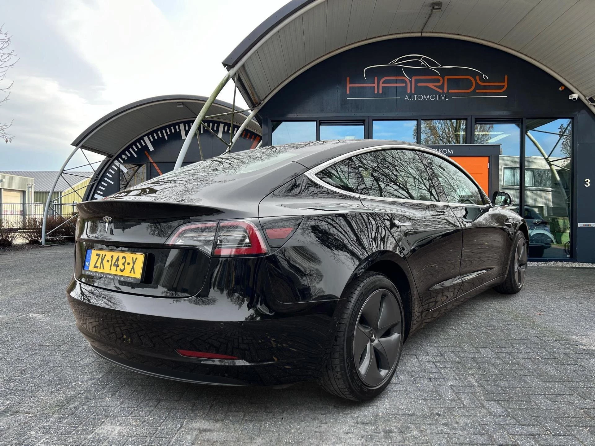 Hoofdafbeelding Tesla Model 3