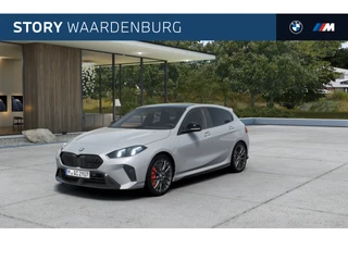 Hoofdafbeelding BMW 1 Serie BMW 1 Serie 120 M Sport Automaat / Trekhaak / Sportstoelen / Achteruitrijcamera / M Adaptief onderstel / Adaptieve LED / Comfort Access / Harman-Kardon