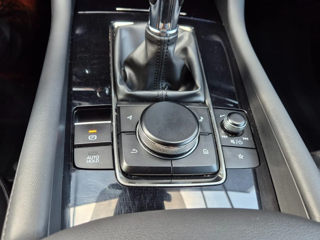 Hoofdafbeelding Mazda 3