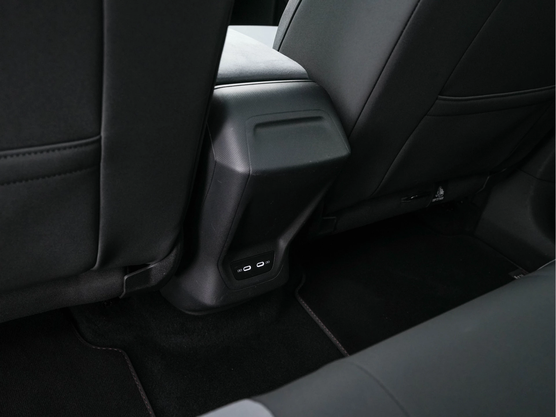 Hoofdafbeelding CUPRA Born