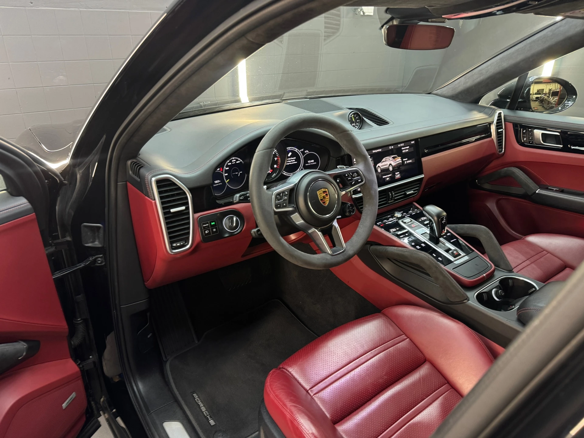 Hoofdafbeelding Porsche Cayenne