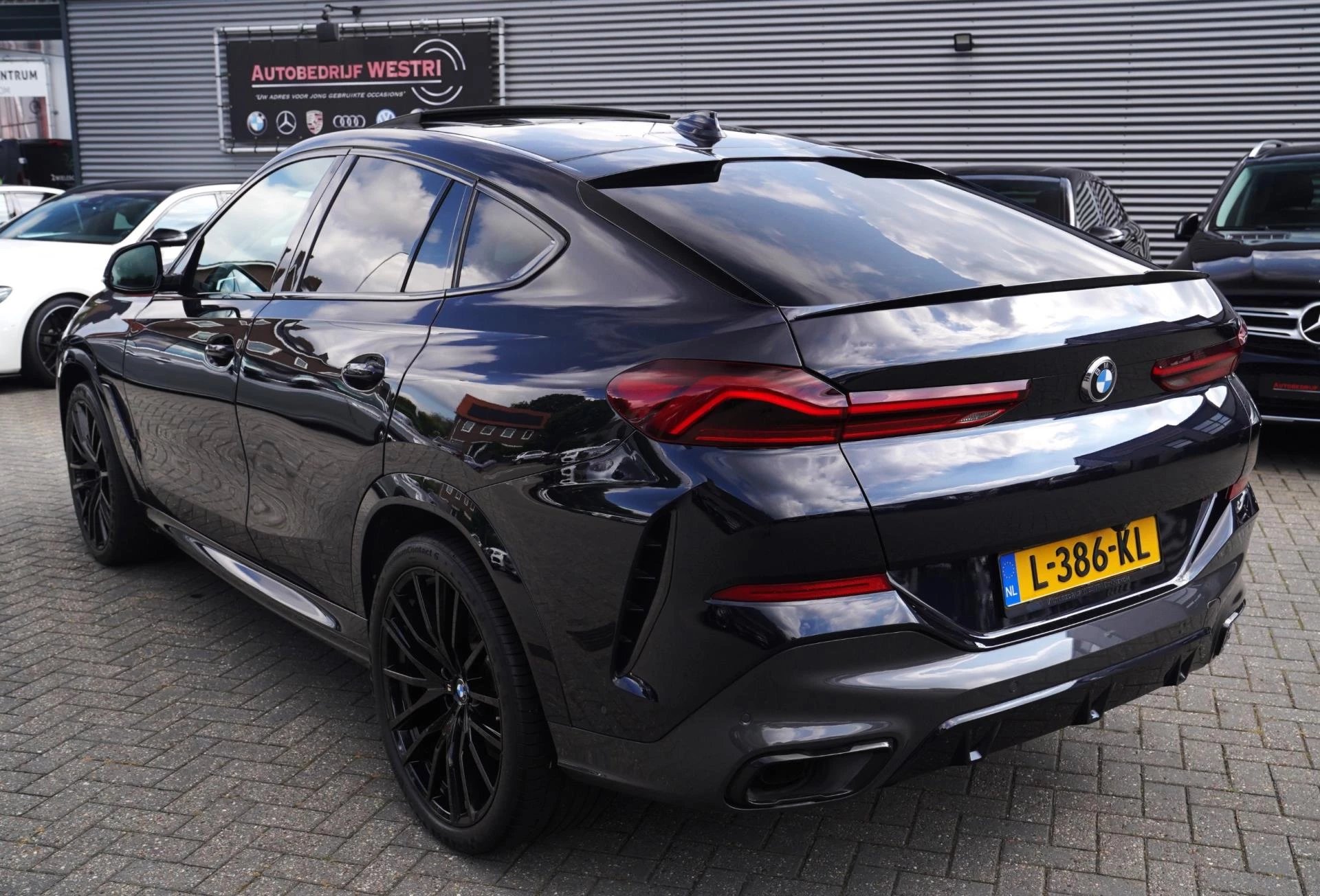 Hoofdafbeelding BMW X6