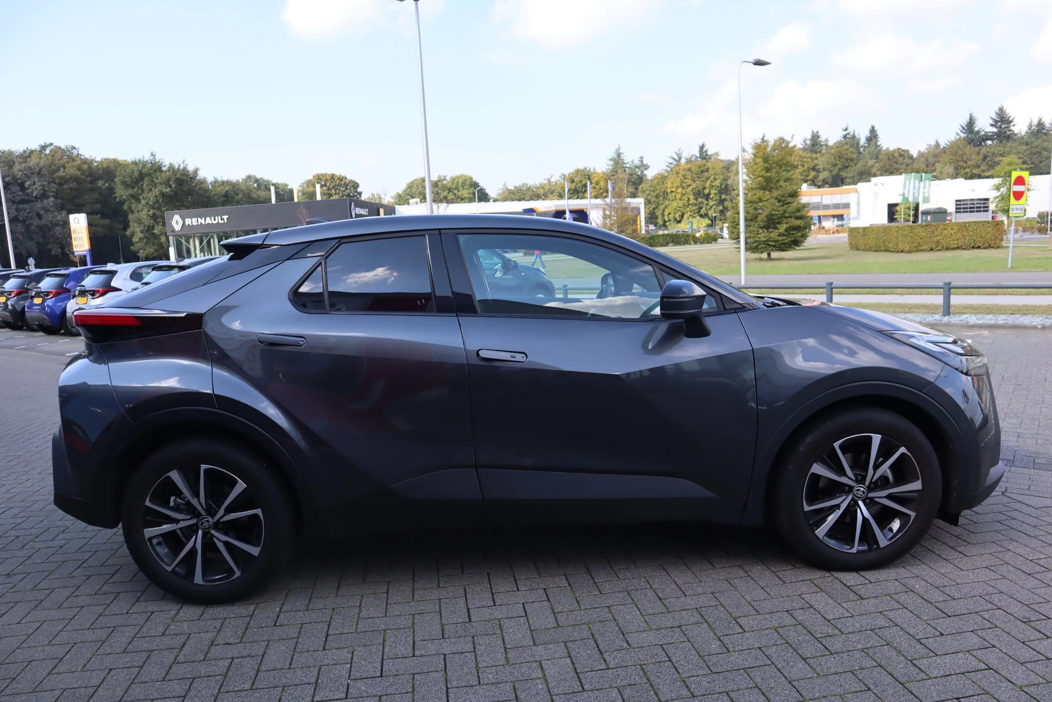 Hoofdafbeelding Toyota C-HR
