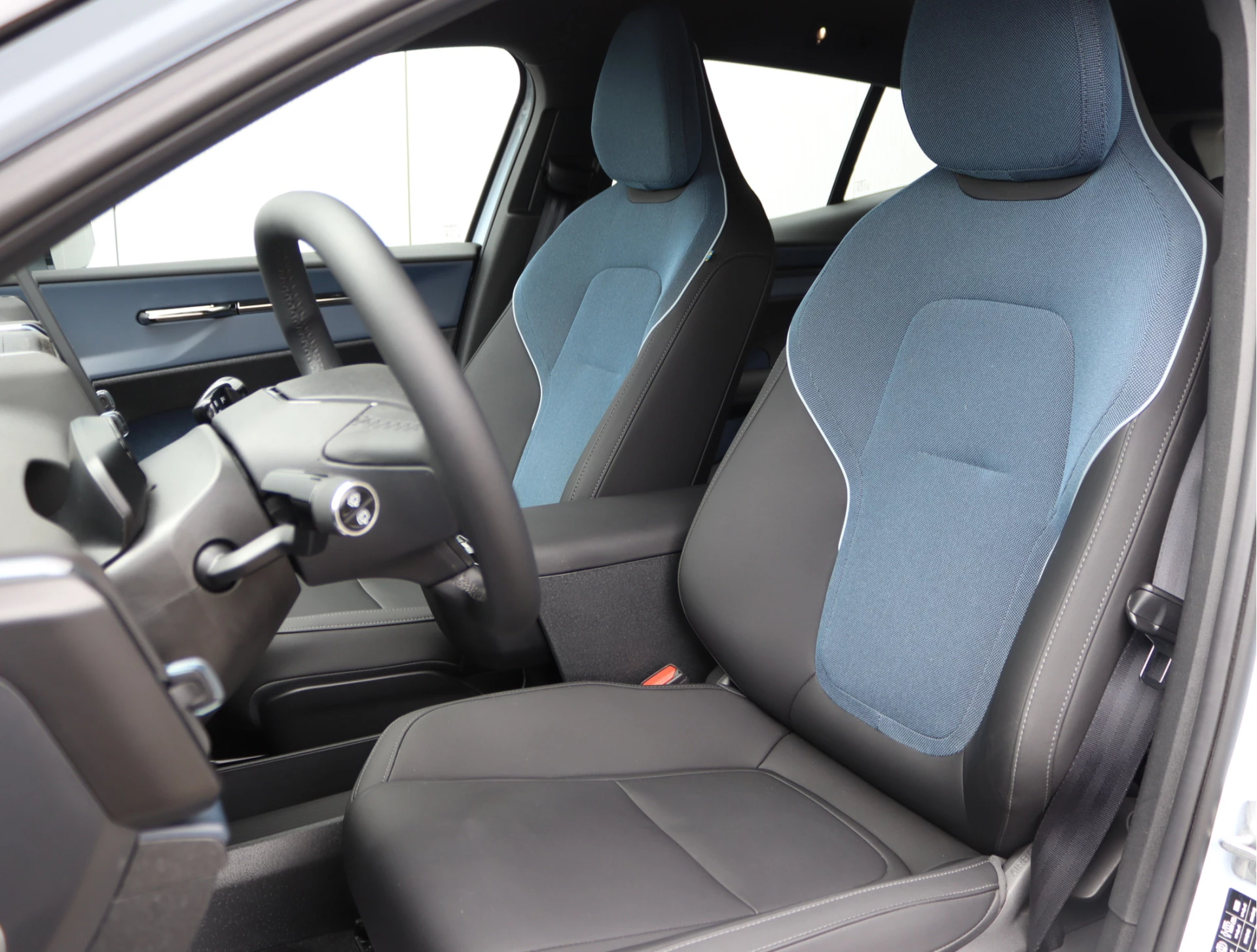 Hoofdafbeelding Volvo EX30