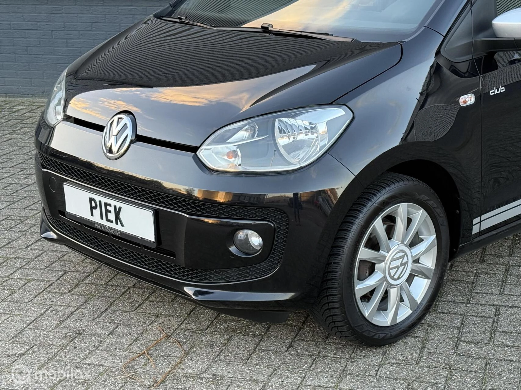 Hoofdafbeelding Volkswagen up!