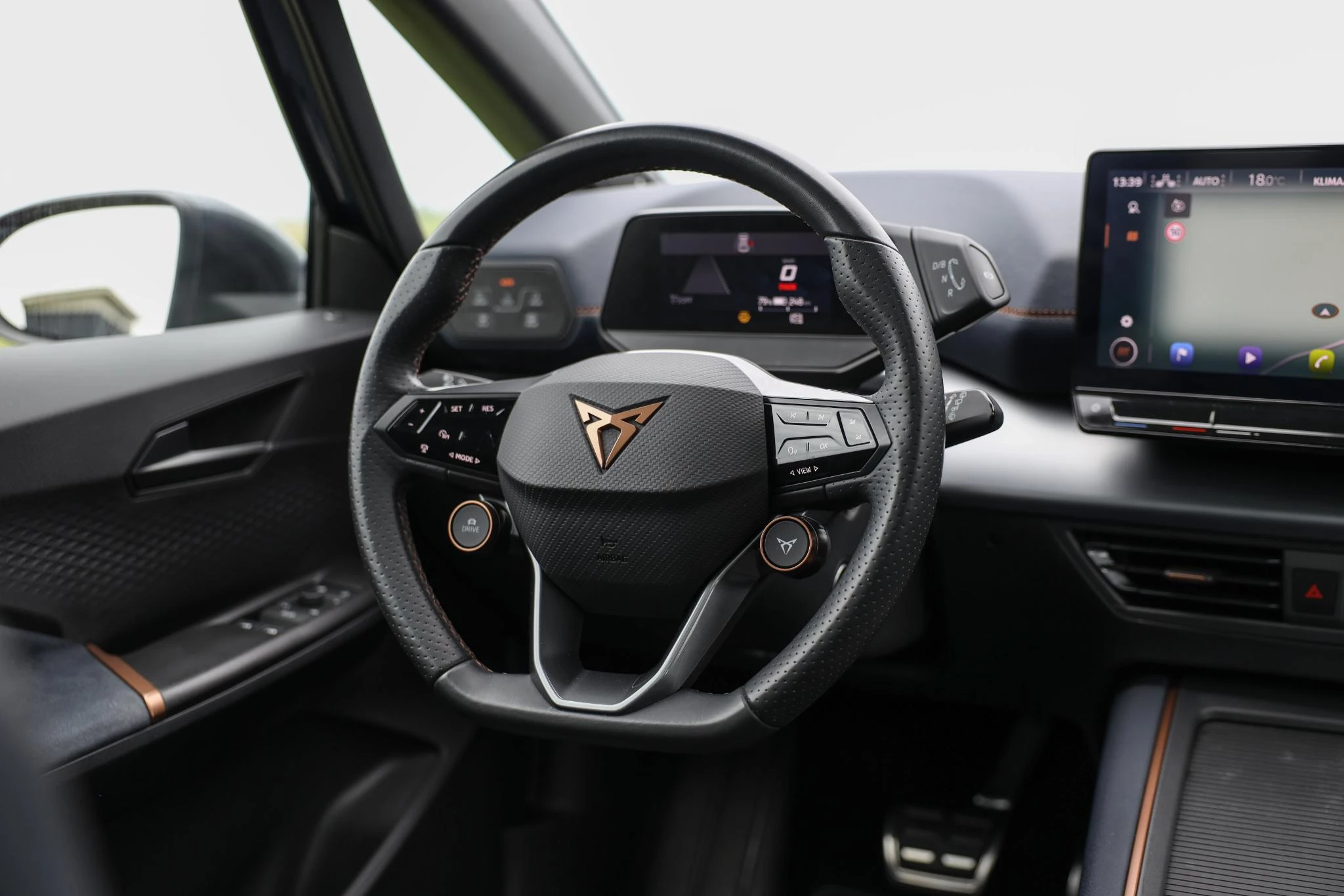Hoofdafbeelding CUPRA Born